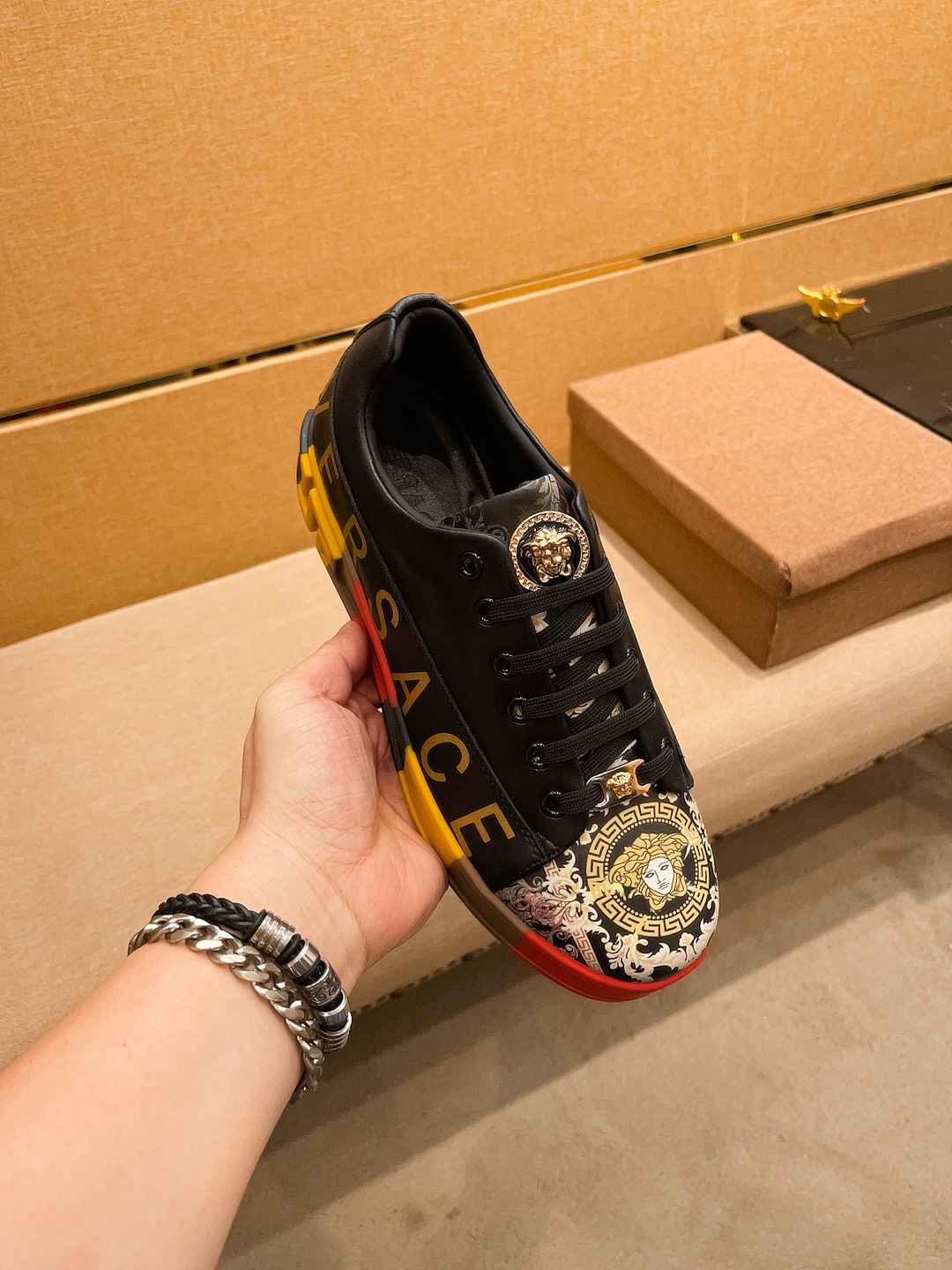 Versace Medusa Low-Top Sneakers Multicolor