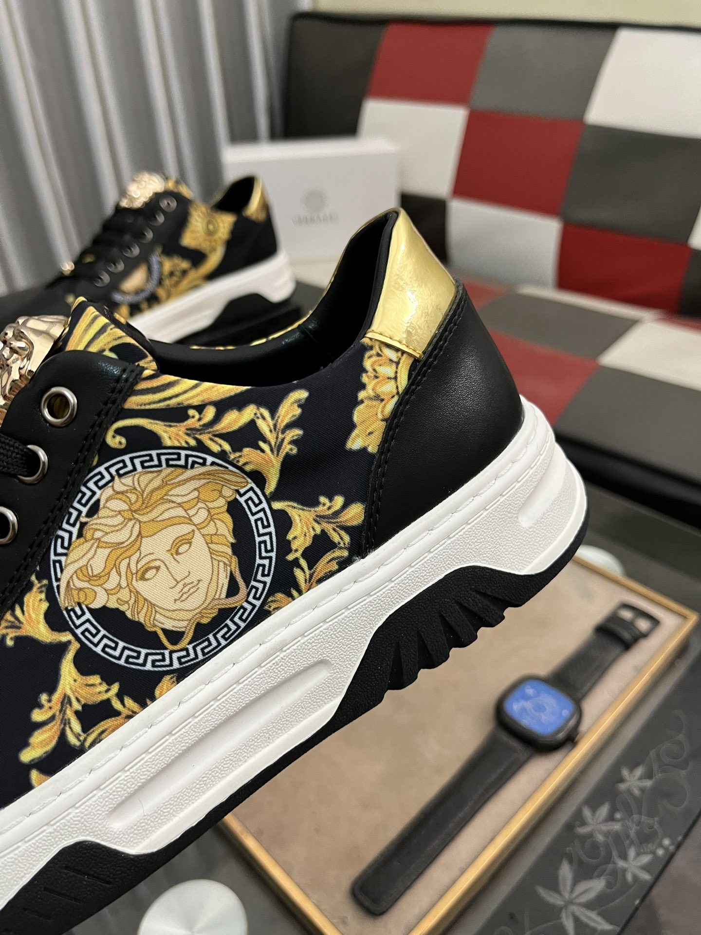 Versace Medusa Baroque Sneakers Black/Gold