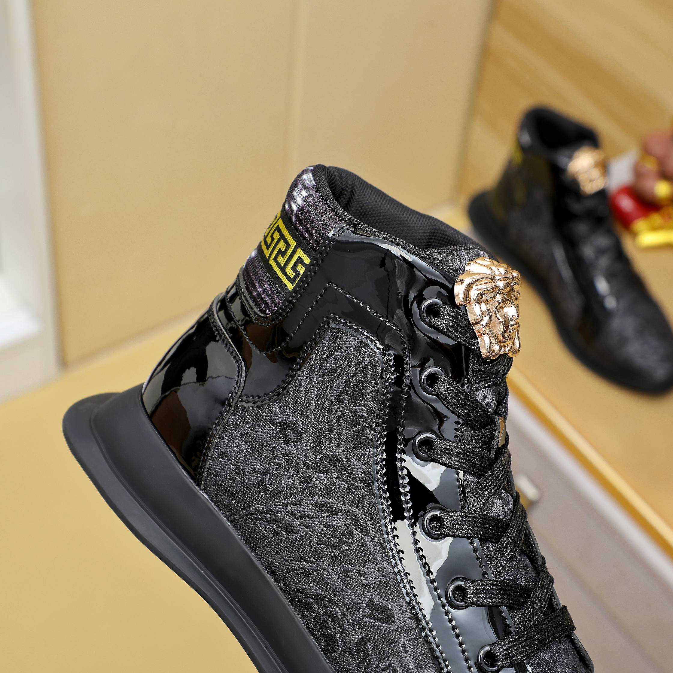 Versace Medusa High-Top Sneakers Black