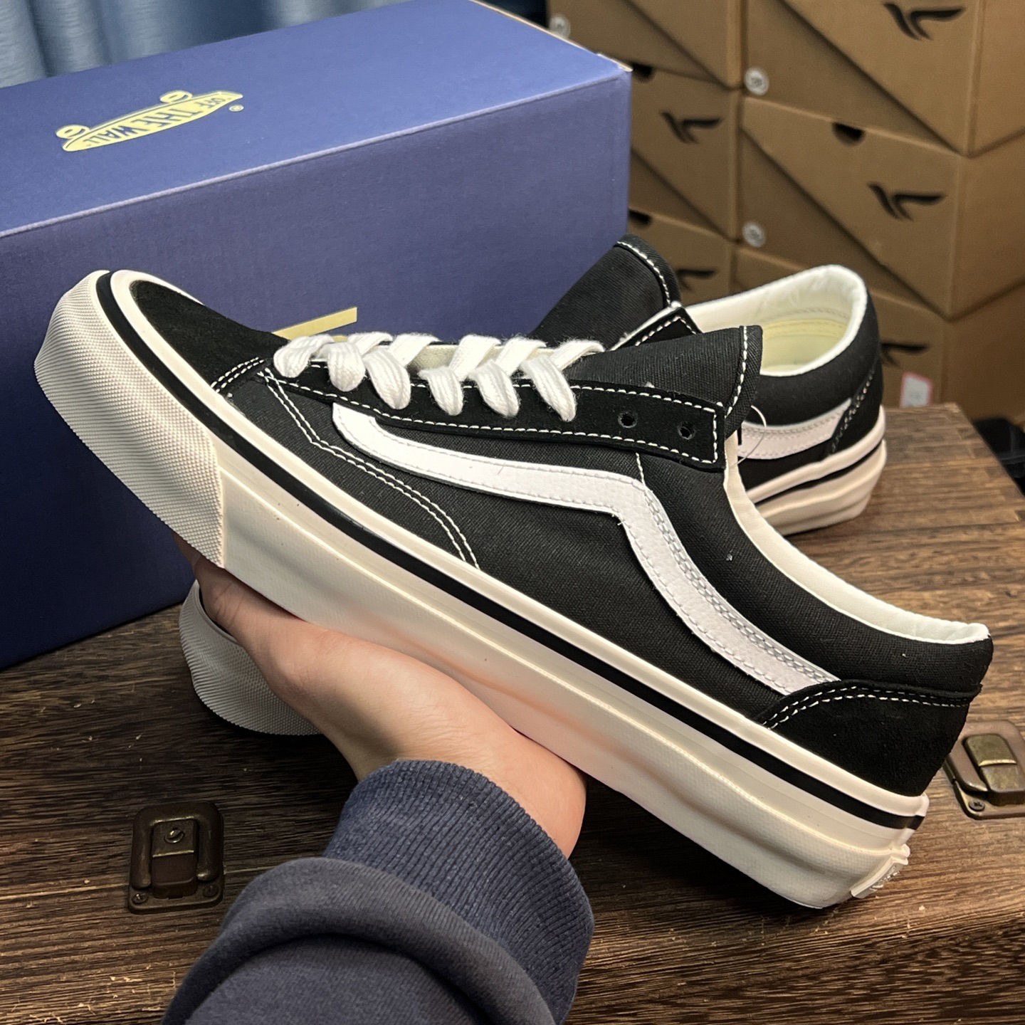Vans Old Skool DX Anaheim Low Sneakers Black/White