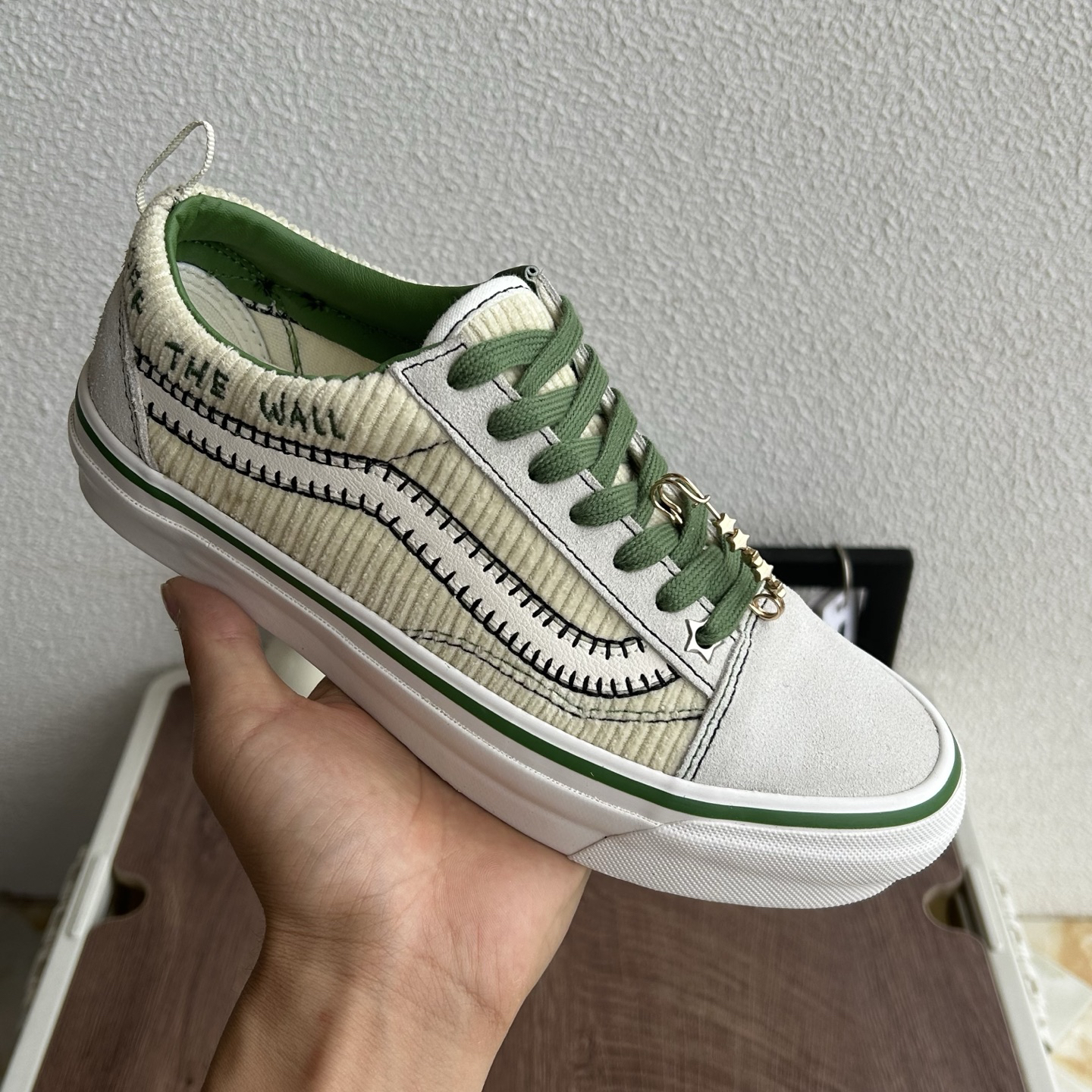 Vans Premium Old Skool Corduroy Beaded Low-Top Sneakers Green