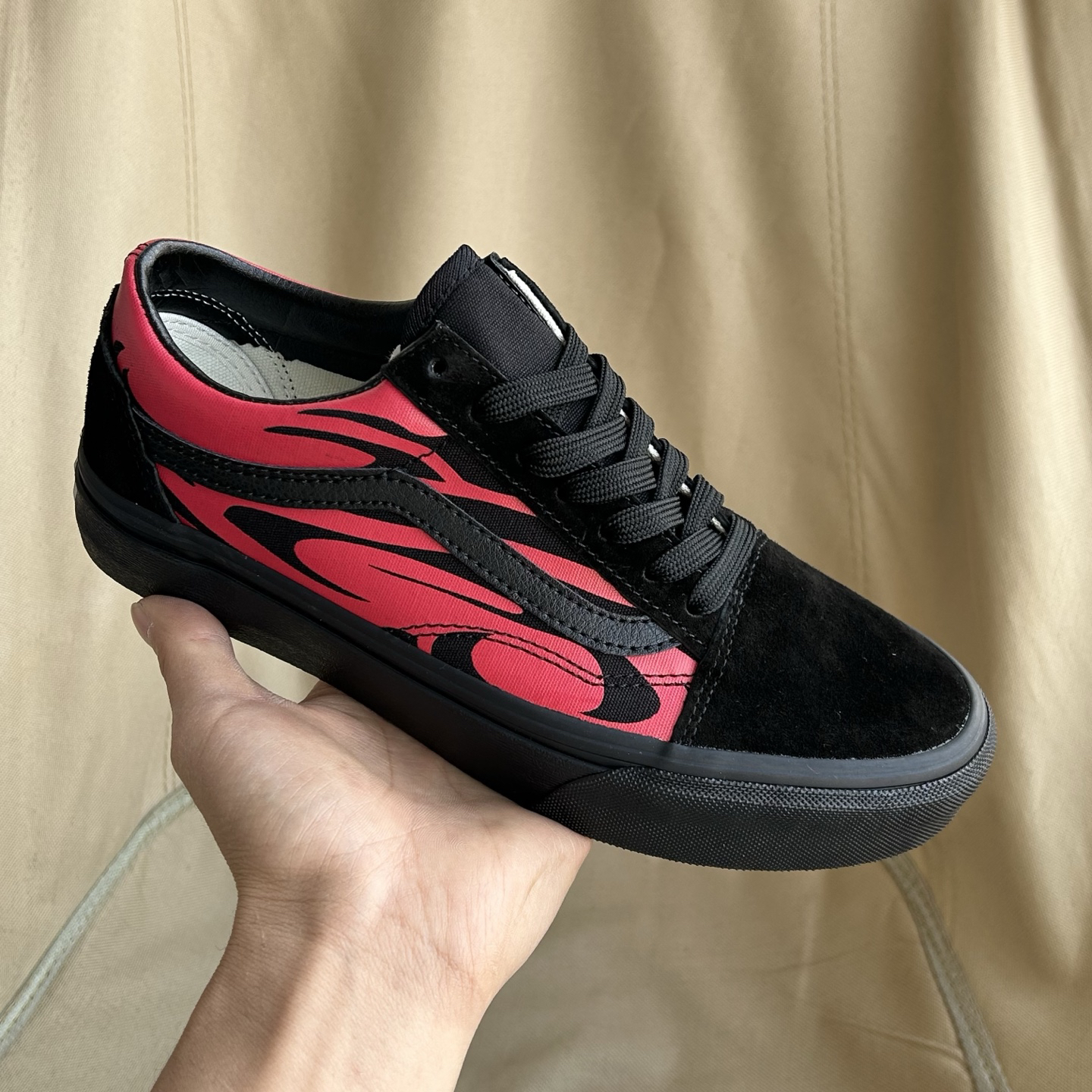 Vans Old Skool Flame Low-Top Skate Shoes Black/Red