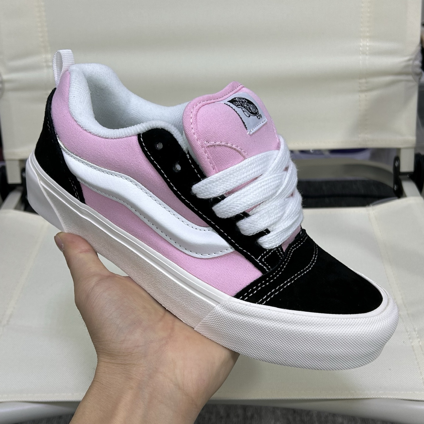 Vans Knu Skool Low-Top Skate Shoes Pink/Black/White