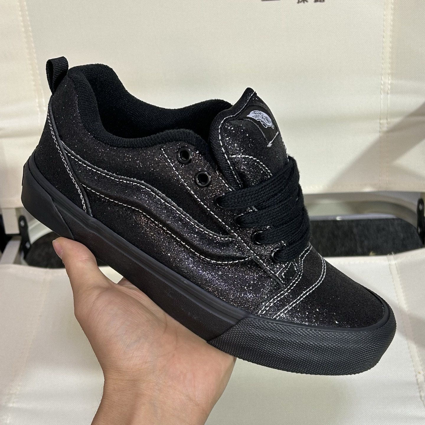 Vans Knu Skool Low-Top Skate Shoes Black Glitter