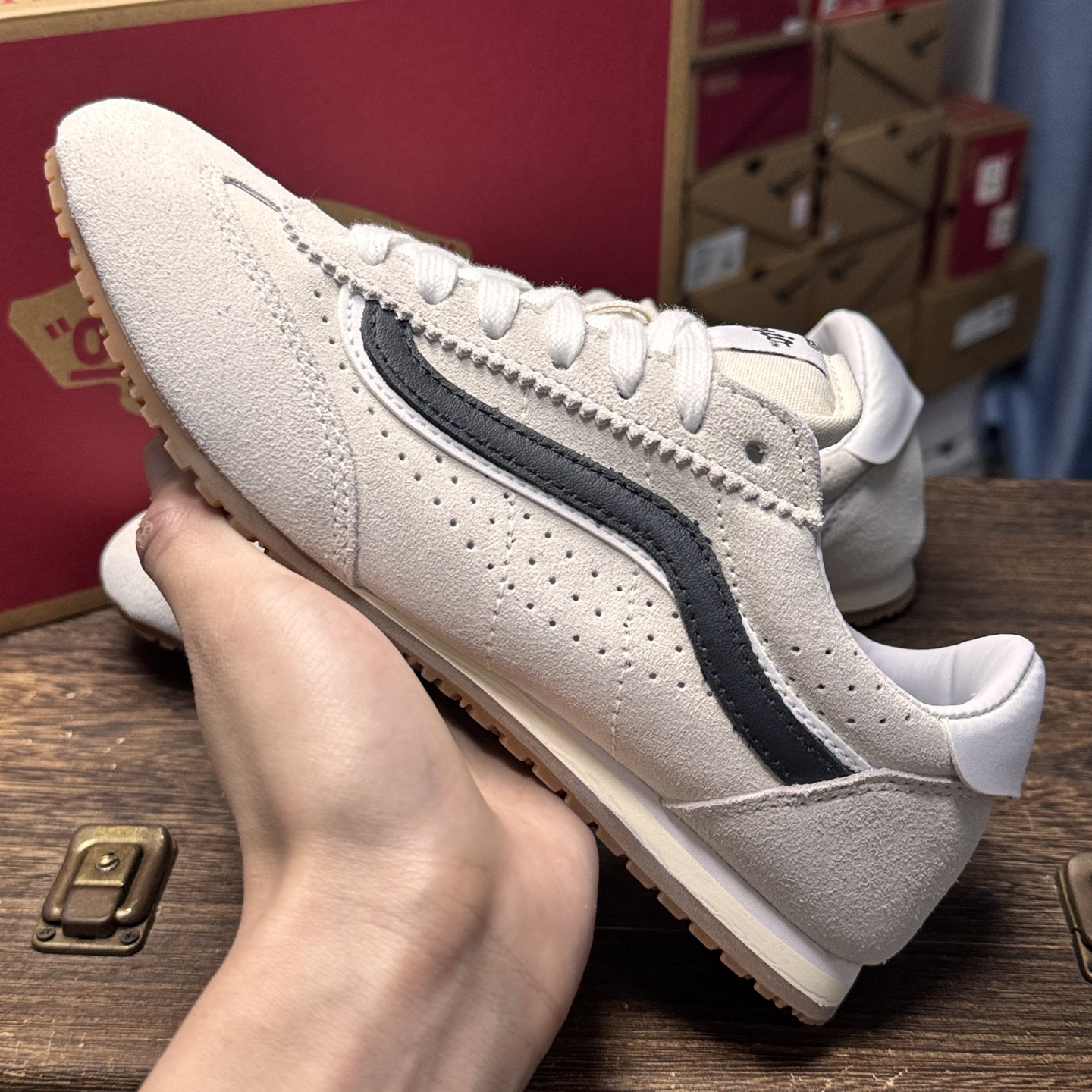 Vans Super LowPro Retro Slim Sole Sneakers Beige/Black