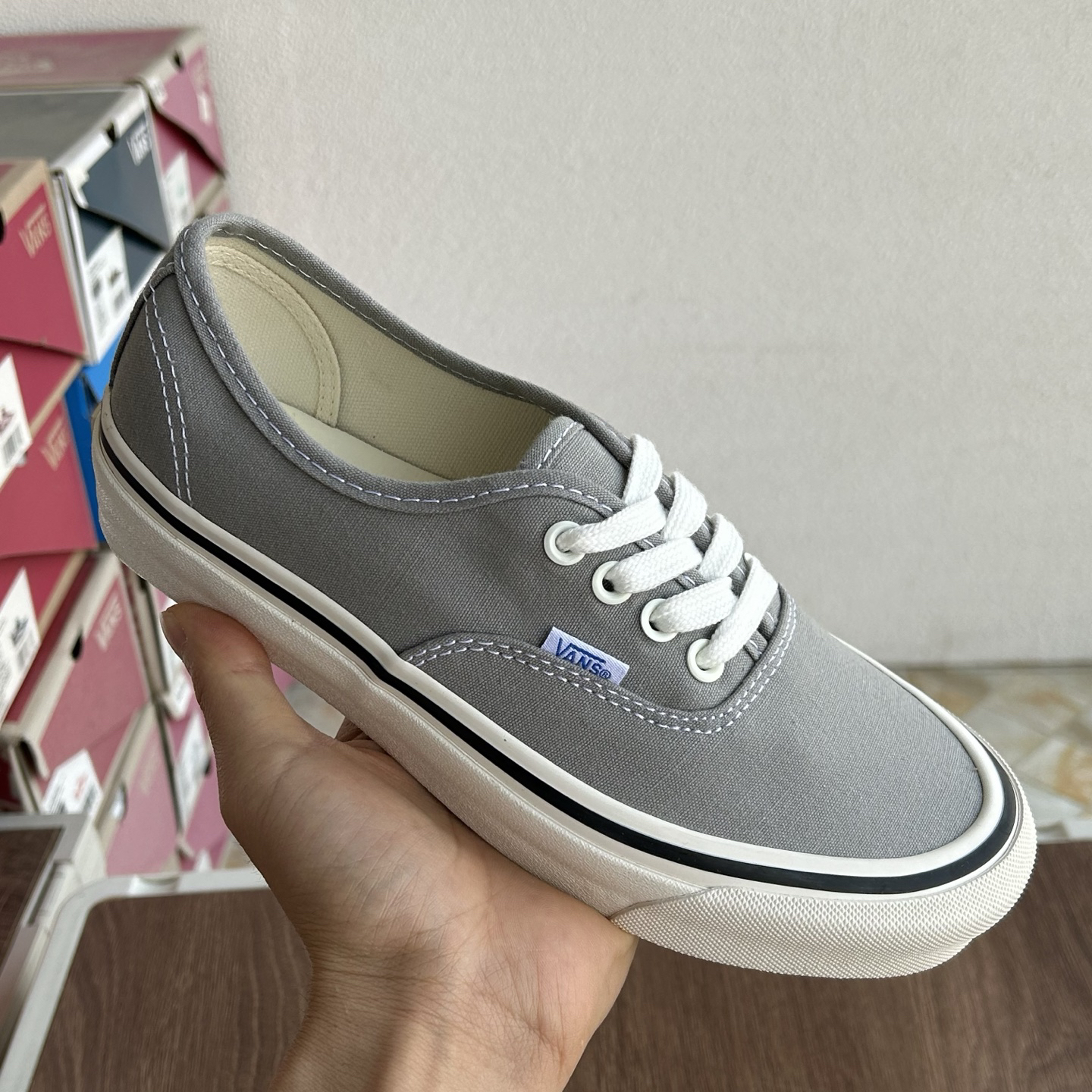 Vans Authentic 44 DX Low-Top Skate Shoes Fog Gray