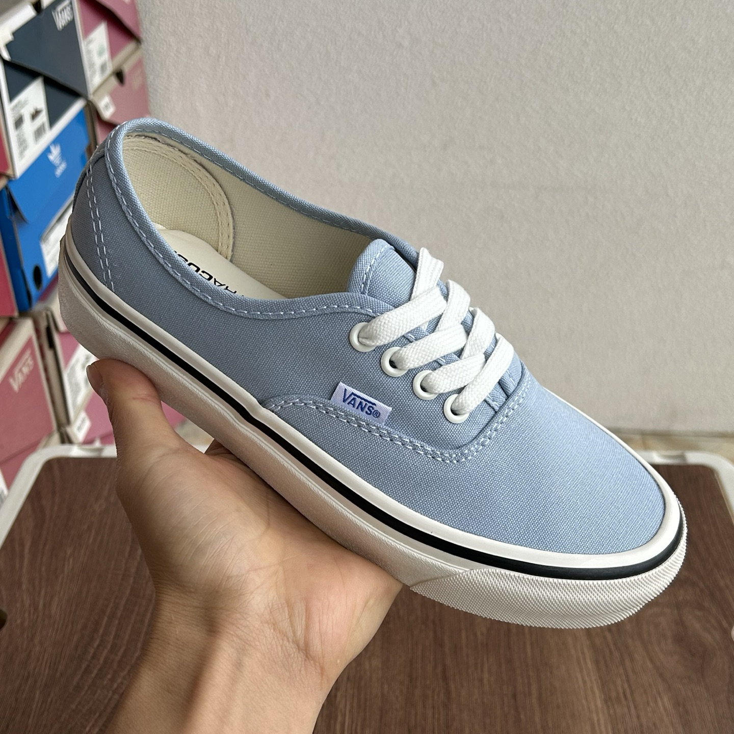 Vans Authentic 44 DX Low-Top Skate Shoes Sky Blue