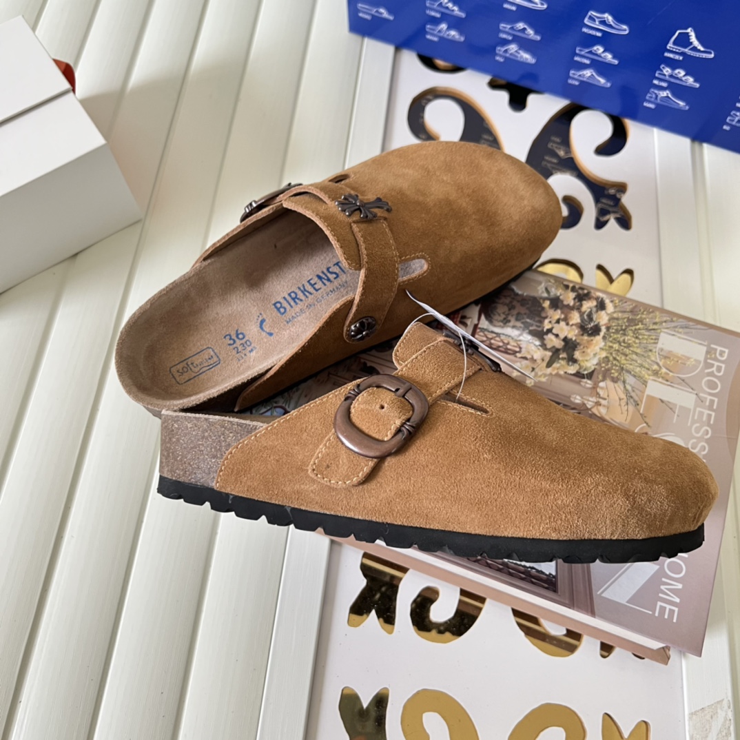 Birkenstock Suede Clogs Brown