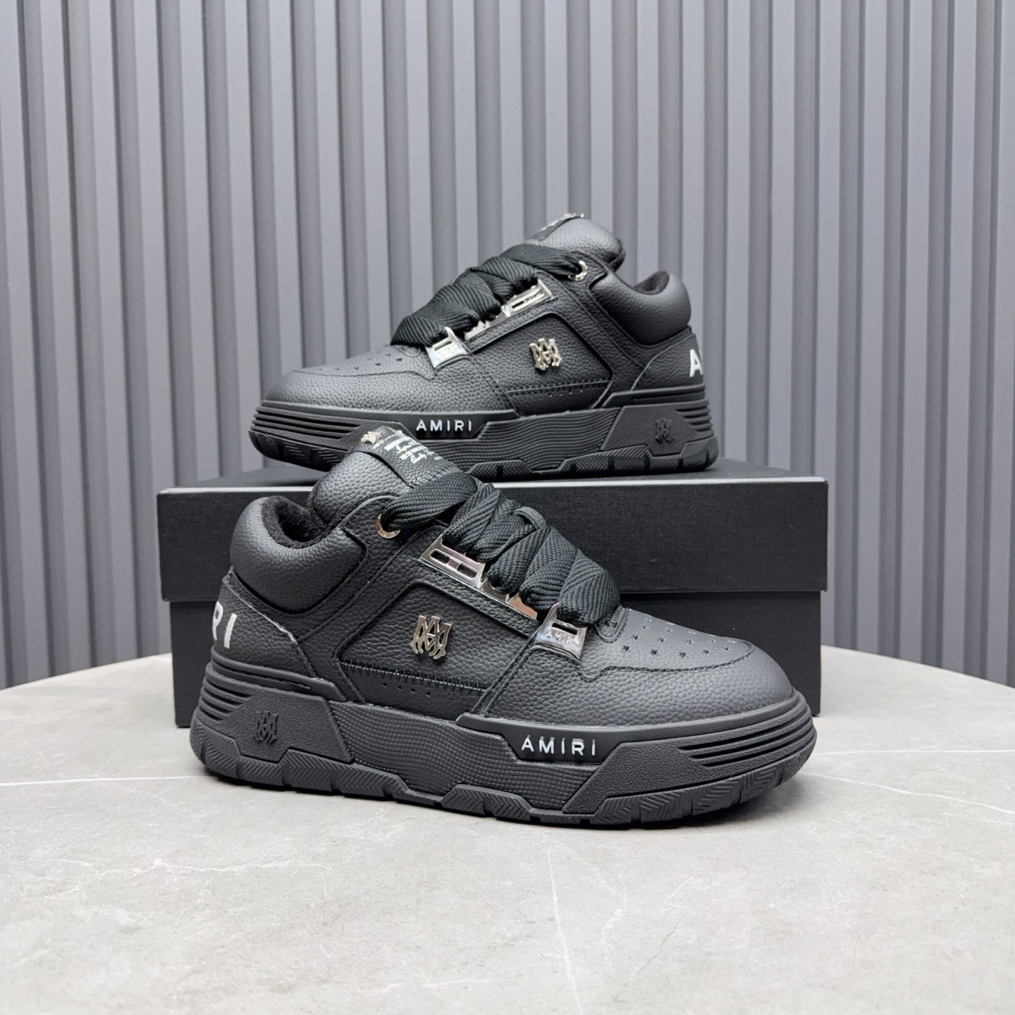 Amiri Low-Top Sneakers Black