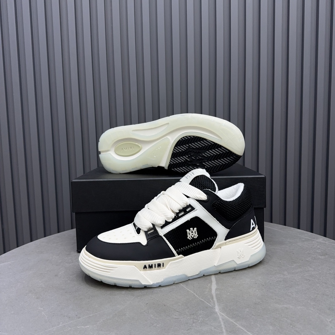 AMIRI Low-Top Sneakers Black/White