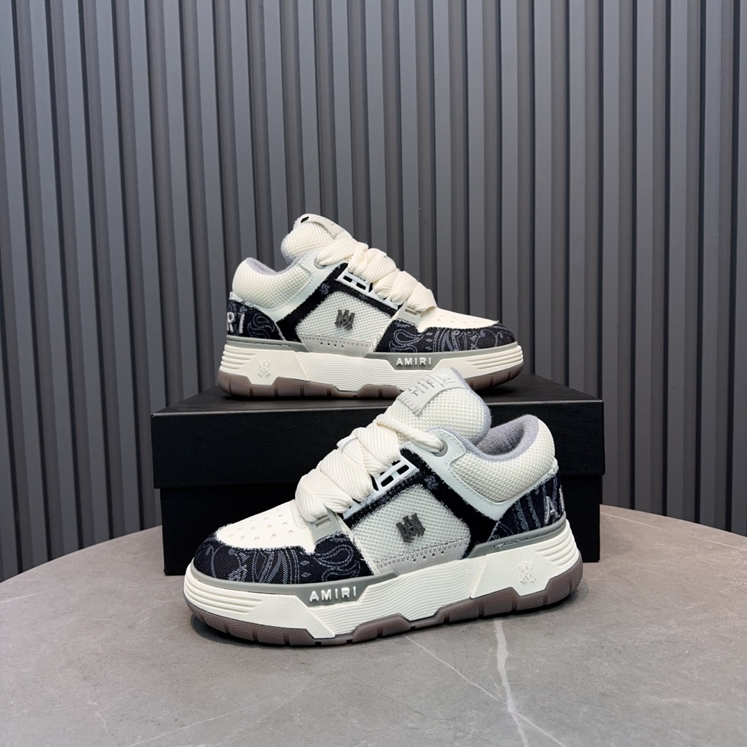 AMIRI Low-Top Sneakers White/Black