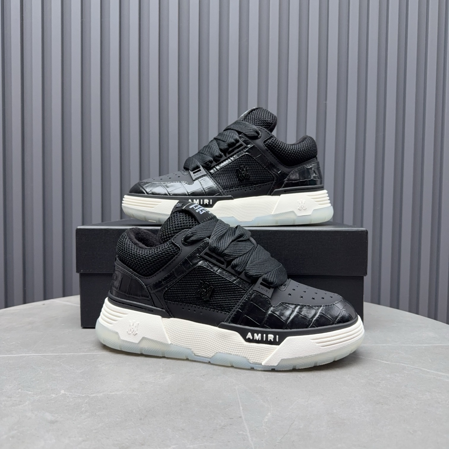 Amiri Low-Top Sneakers Black
