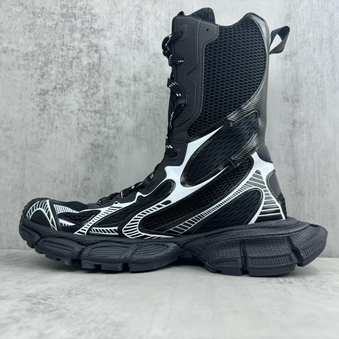 Balenciaga 5XL High-Top Sneakers Black/White