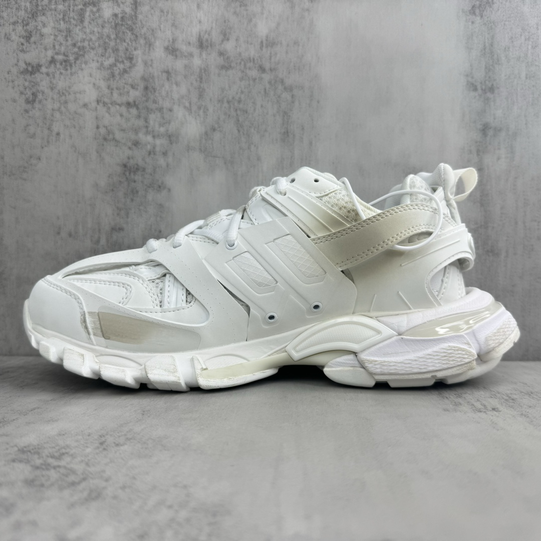 Balenciaga Runner Graffiti Sneakers White
