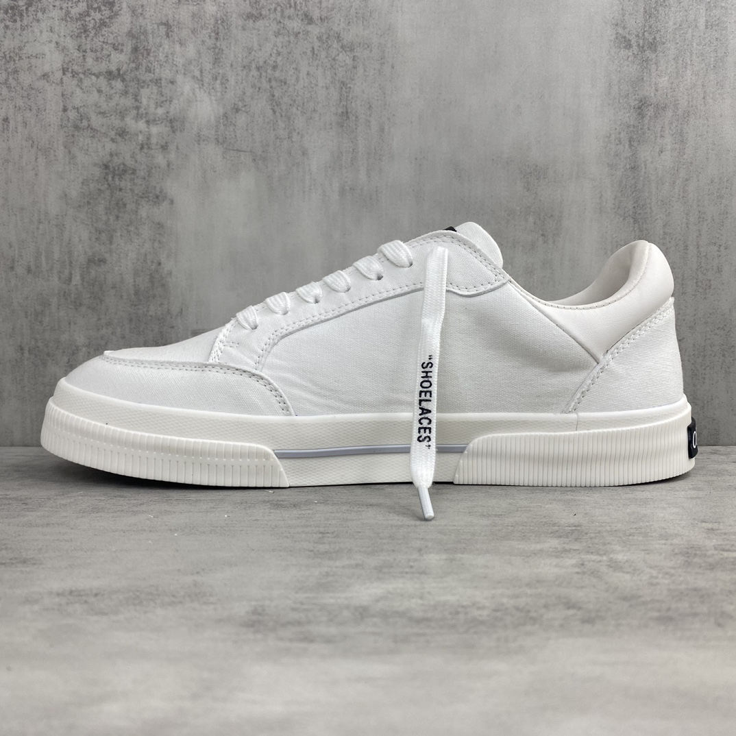 Off-White Low Vulcanized Canvas Sneaker White
