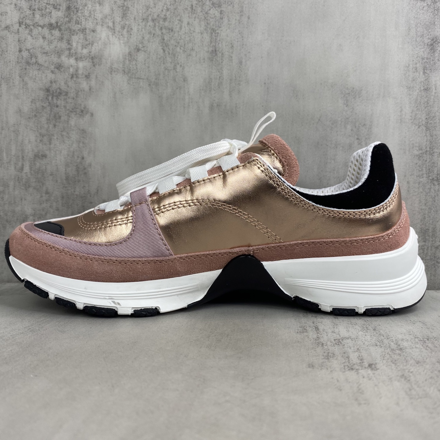 Chanel Sport Sneakers Rose Gold/Pink