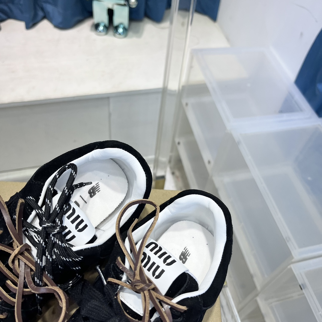 Miu Miu x New Balance 530 Sneakers Black