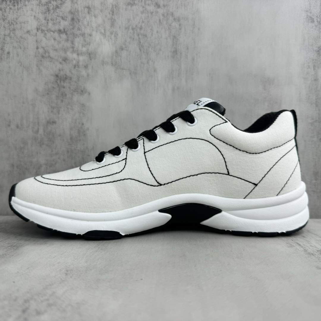 Chanel 24SS Panda Sneakers Black White