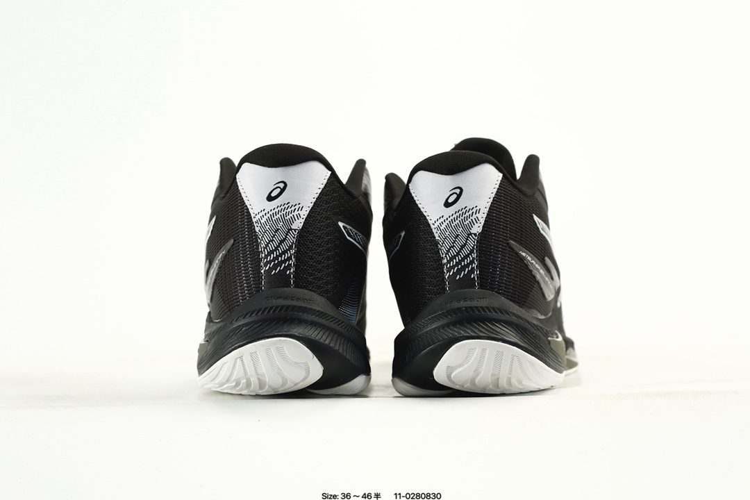 ASICS Netburner Ballistic FF 4 Training Shoes Black/White