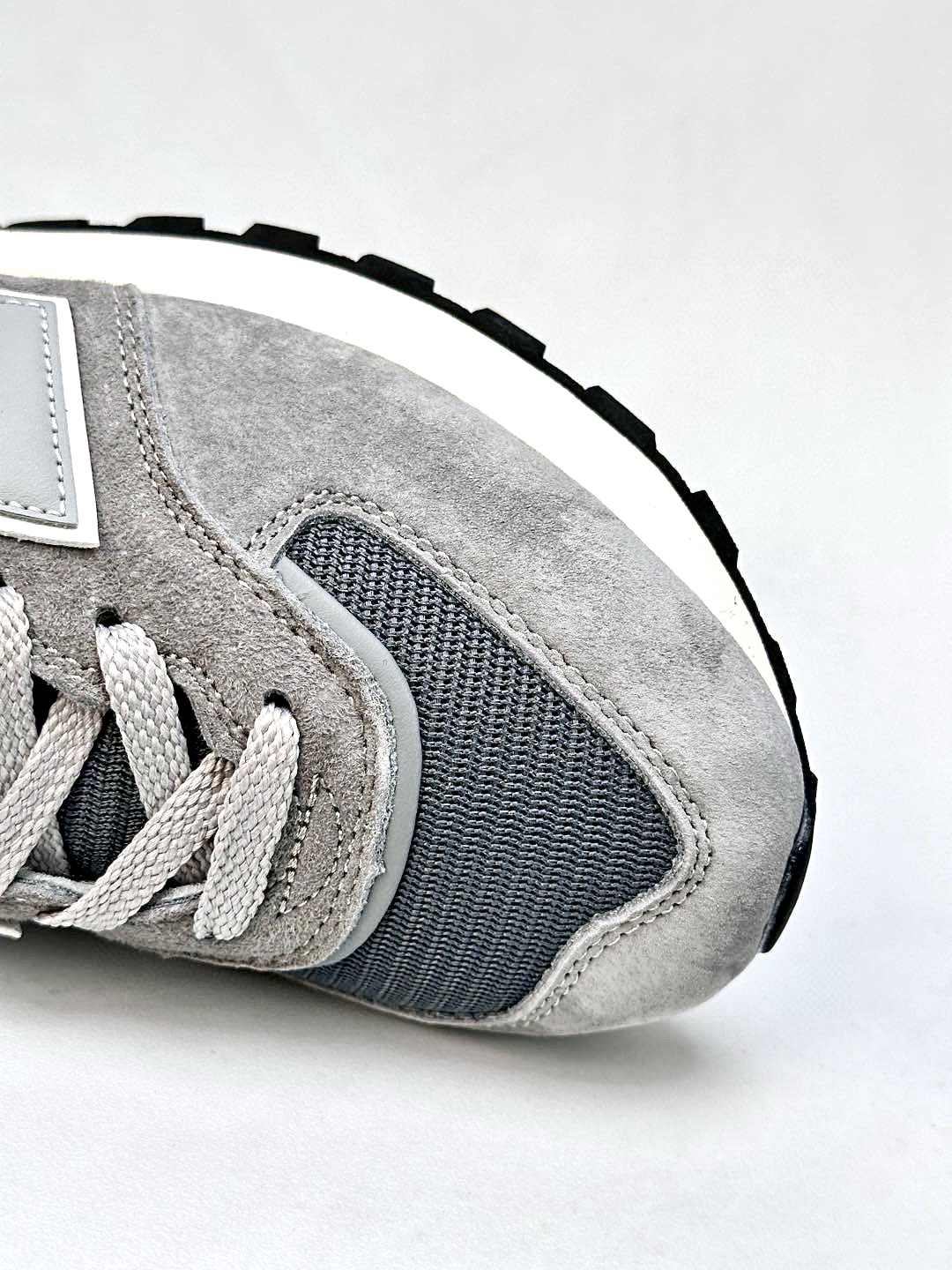 New Balance 574 Retro Runner Grey