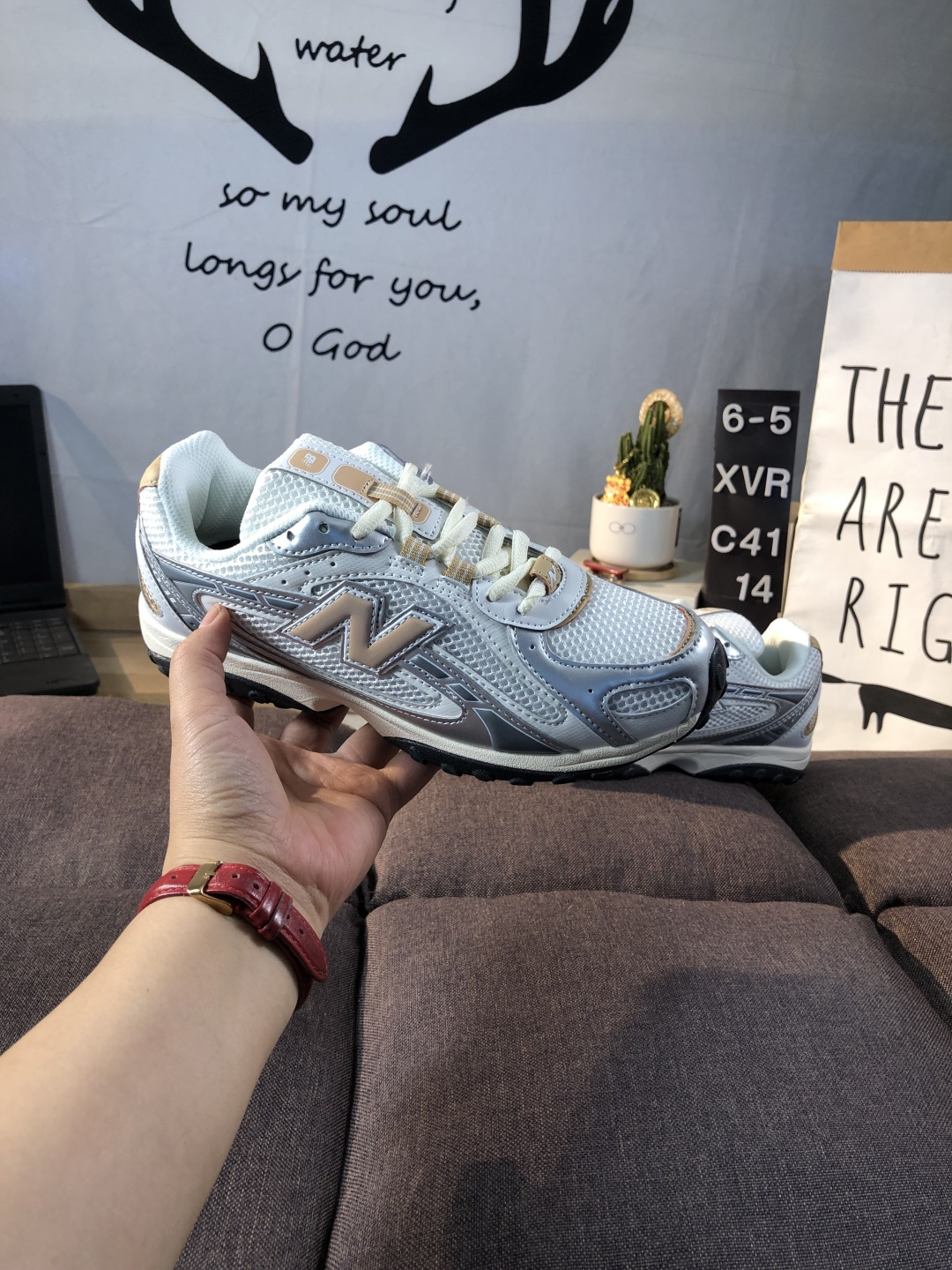 New Balance 204 Dad Sneakers White/Silver