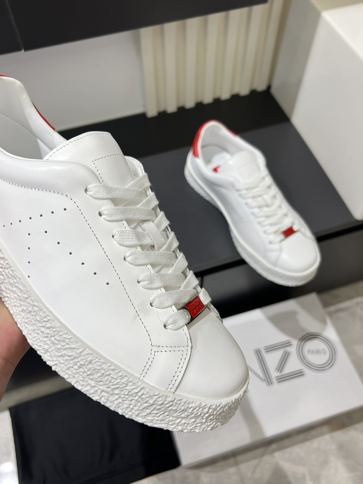 Kenzo Men's Leather Low-Top Sneakers White/Red