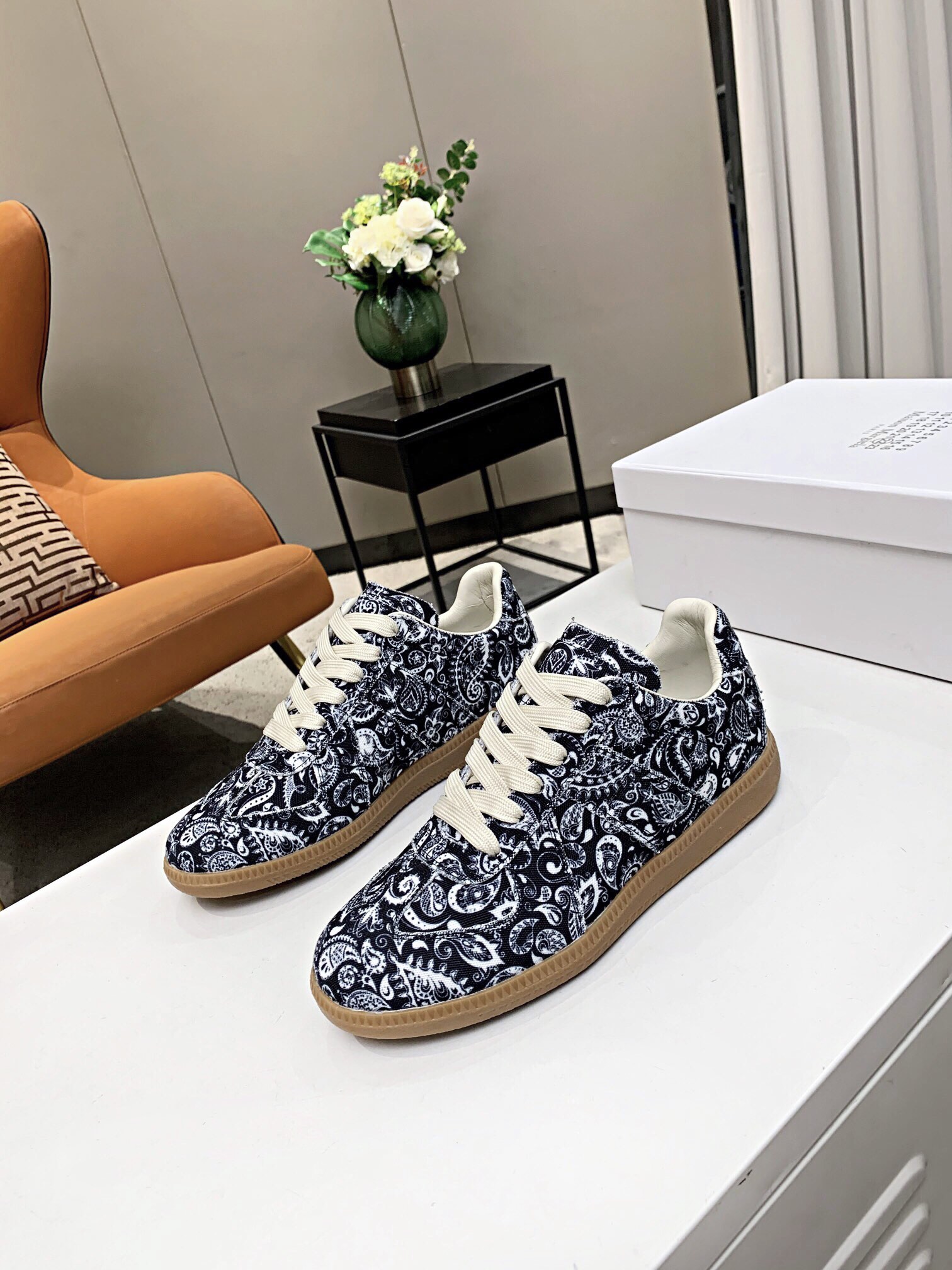 Maison Margiela MM6 Trainer Sneakers Black/White