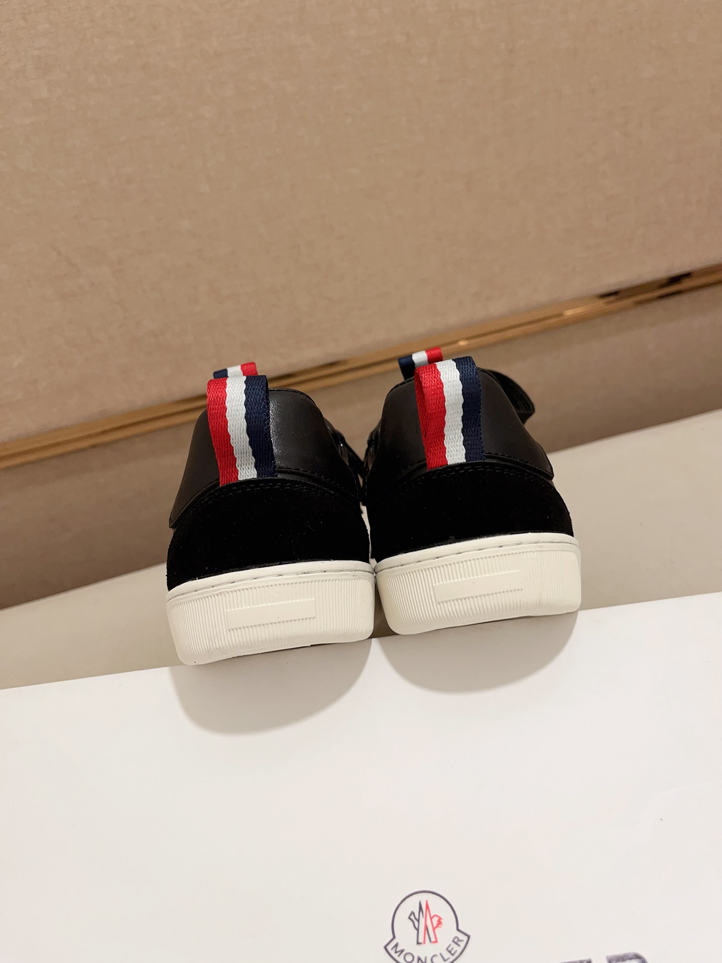 Moncler Lunarove Lace-Up Sneakers Black