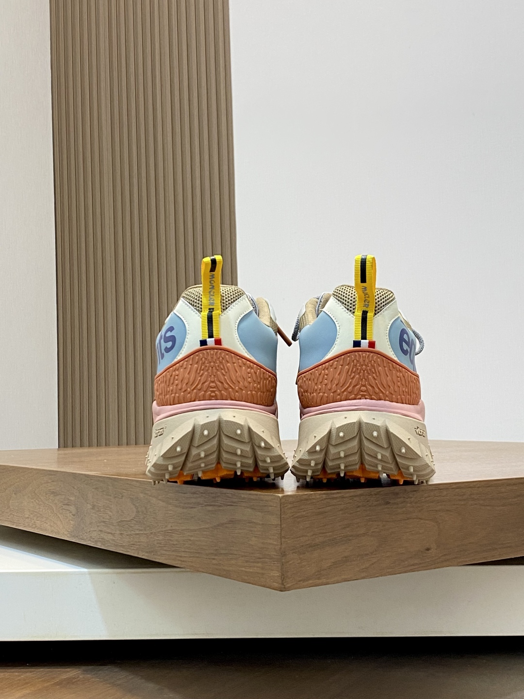 Moncler Trailgrip Amoeba GORE-TEX Sneakers Multicolor