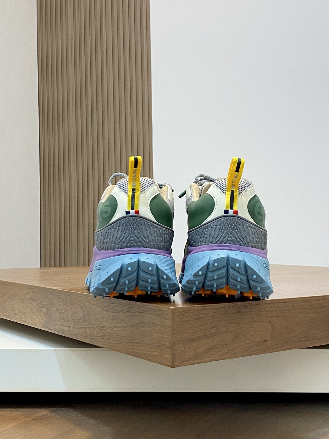 Moncler Trailgrip Amoeba Sneakers Multicolor