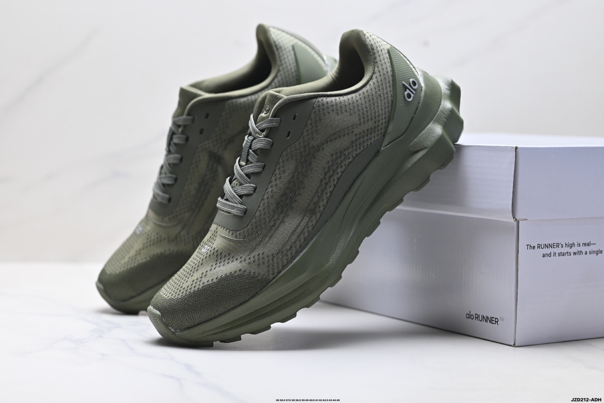 Alo Yoga Alo Runner Mesh Sneakers Olive Green