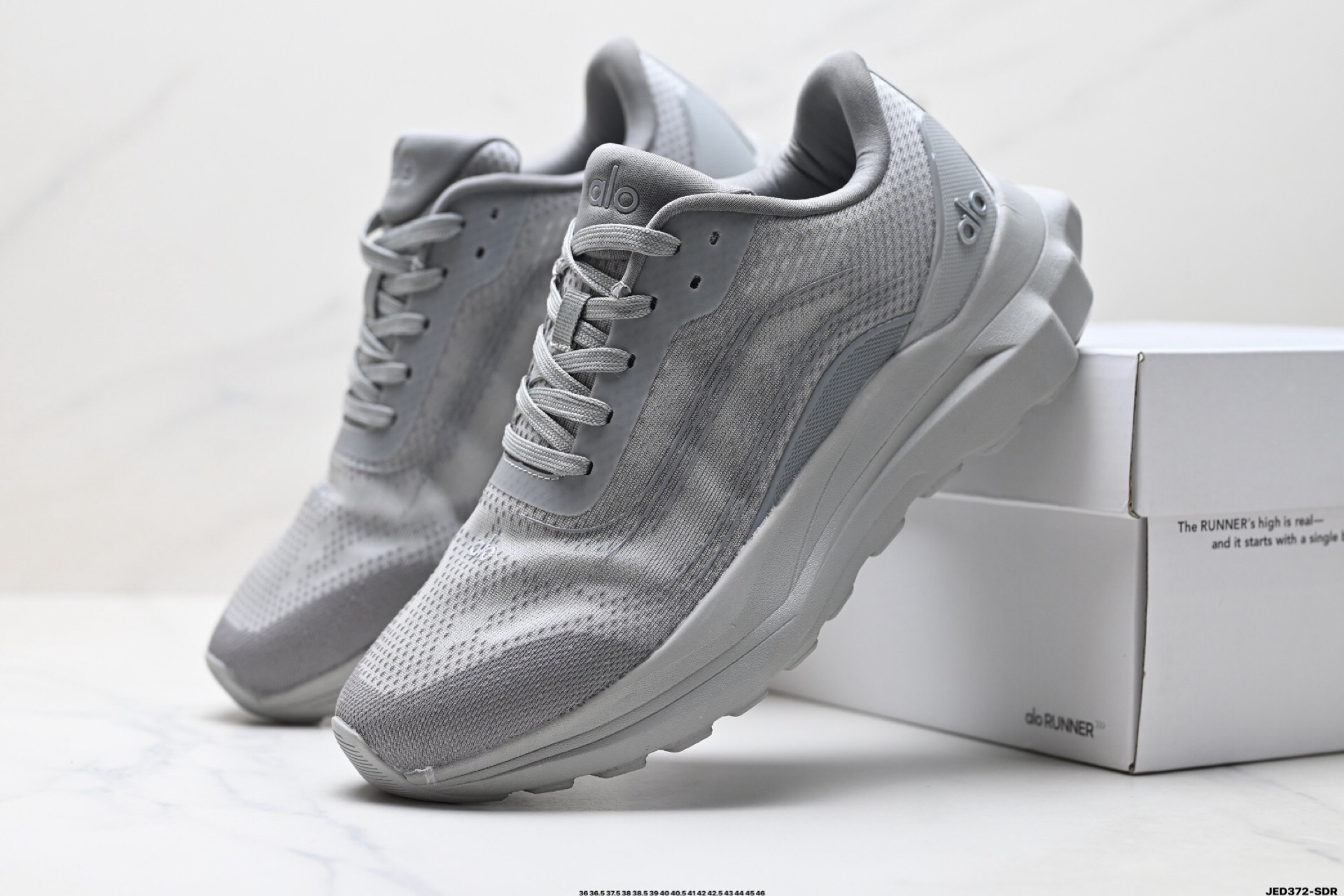 Alo Yoga Alo Runner Mesh Sneakers Gray