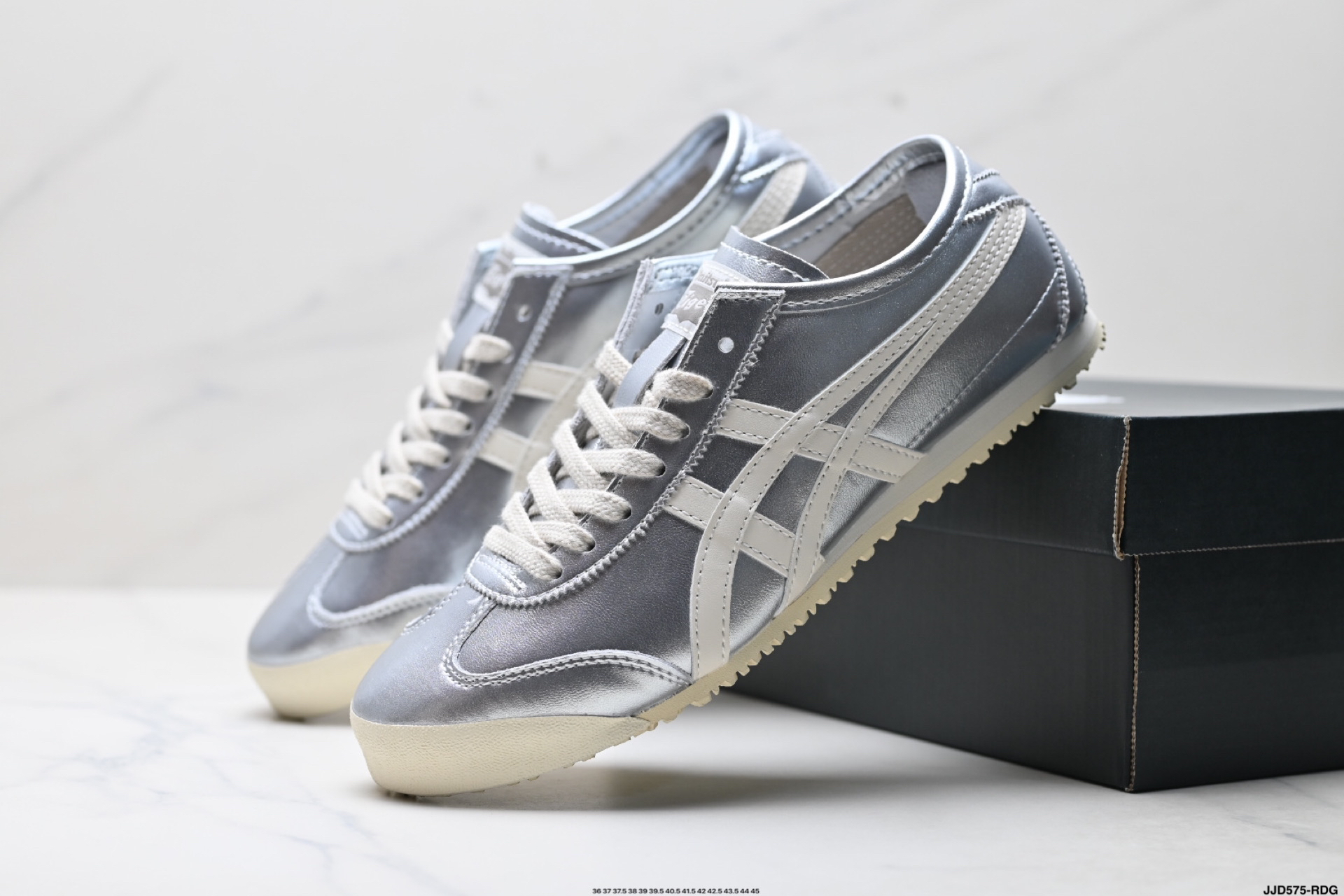 Onitsuka Tiger Mexico 66 Deluxe Sneakers Silver