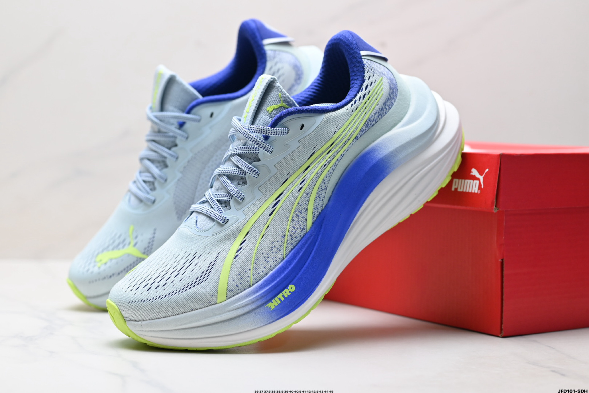 Puma Deviate NITRO Running Shoes Blue