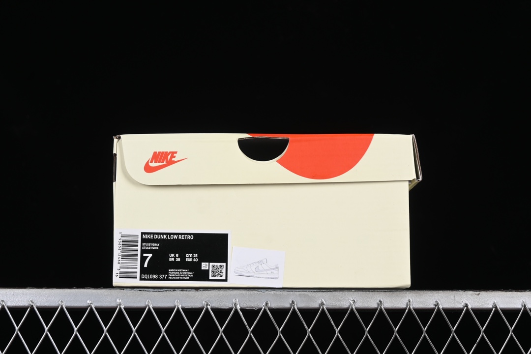 Nike SB Dunk Low x Stussy Anniversary Ivory Grey