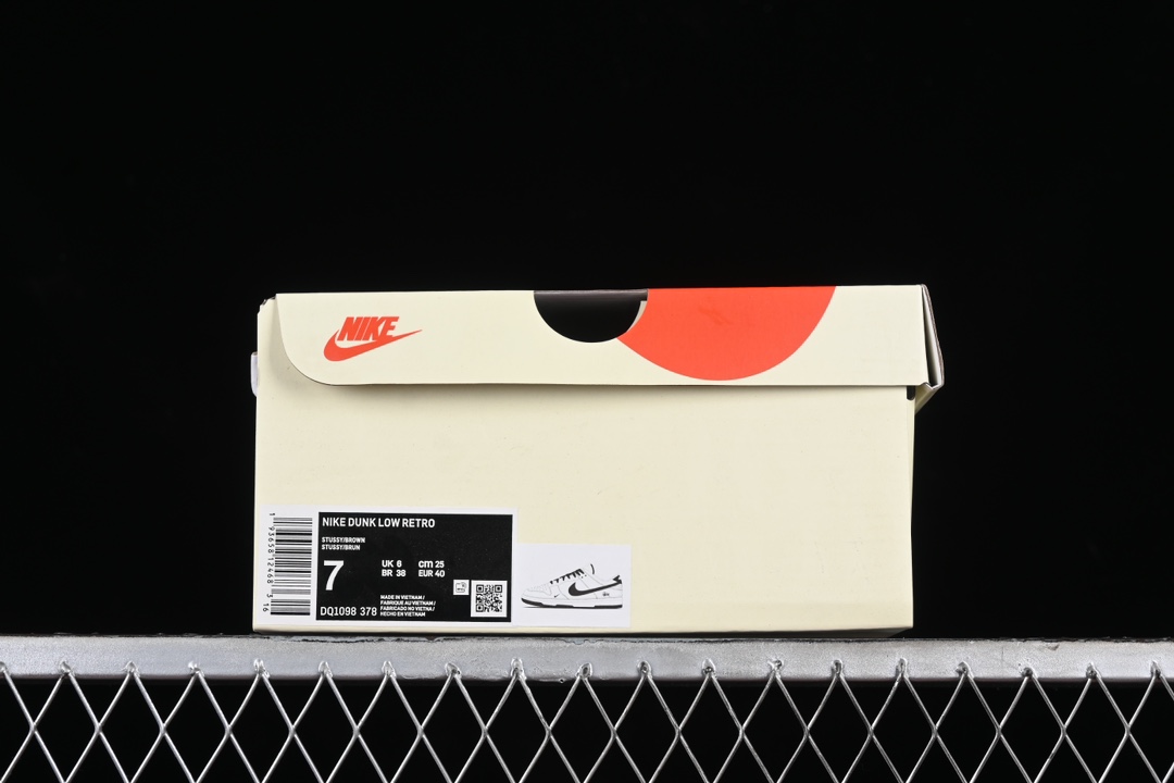 Nike SB Dunk Low x Stussy Anniversary White Black