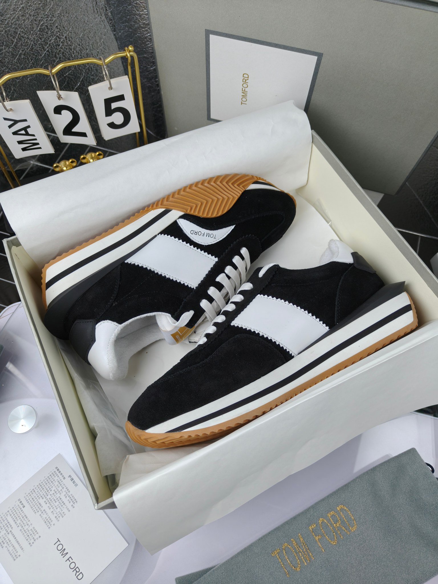 Tom Ford Retro Luxe Sneakers Black/White