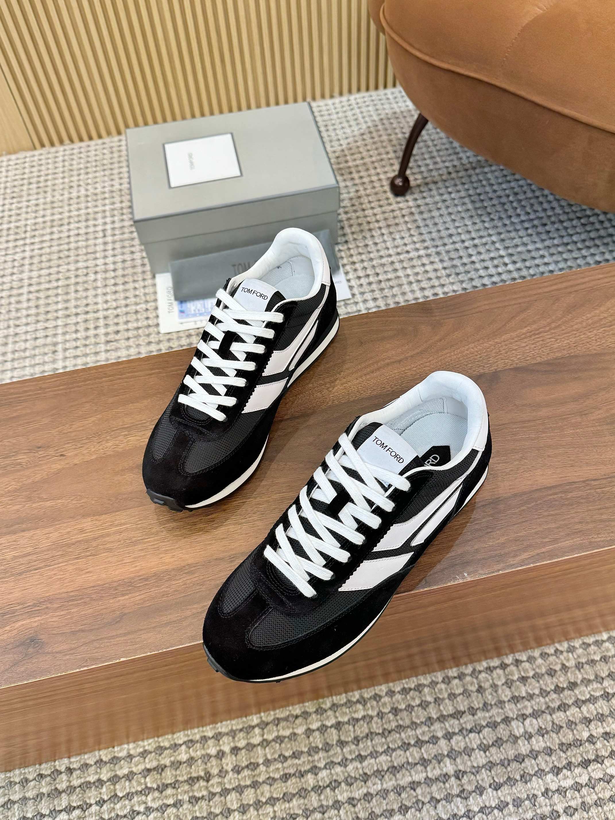 Tom Ford Retro Low-Top Sneakers Black/White