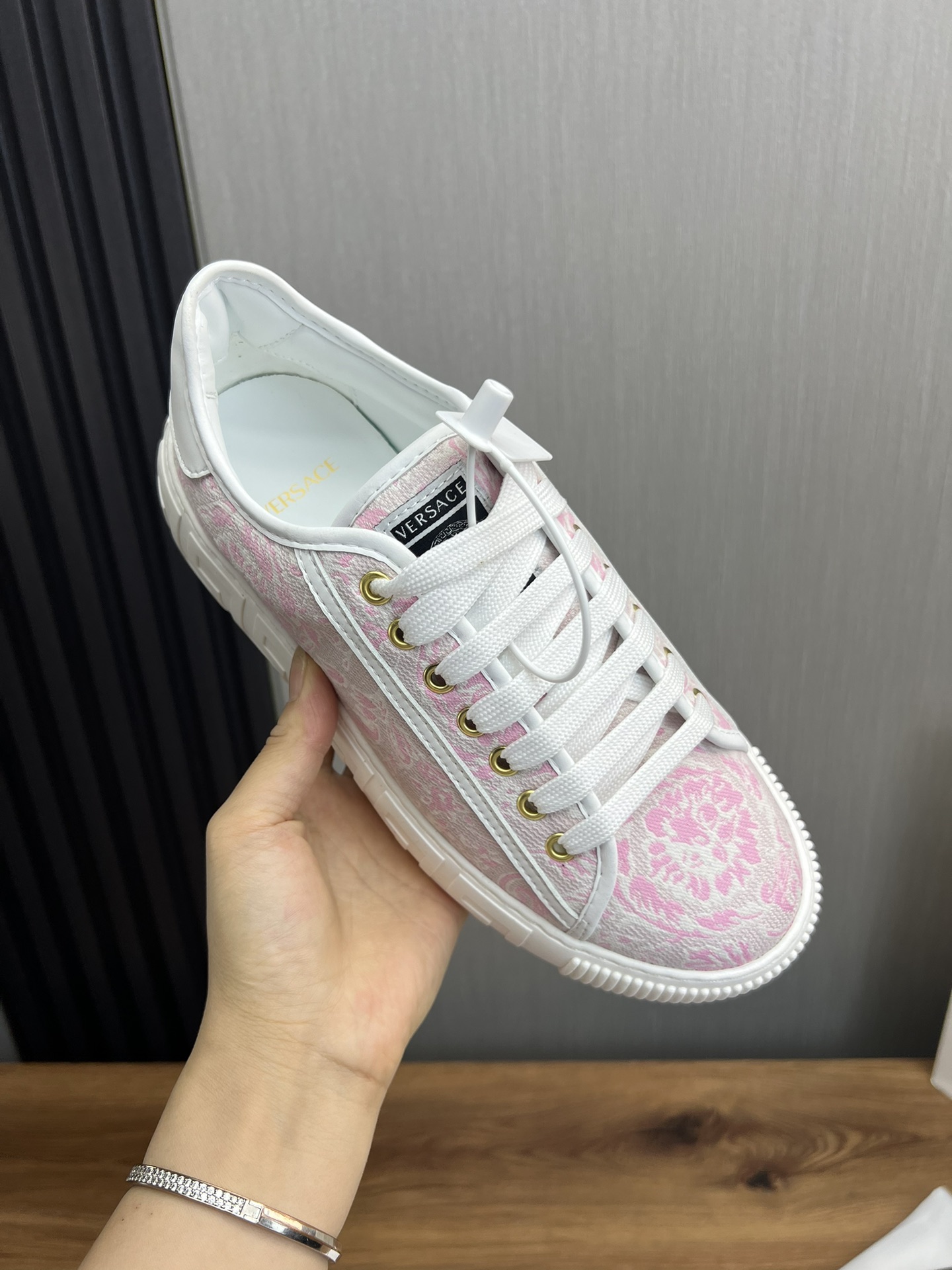 Versace Leather Low-Top Sneakers Pink