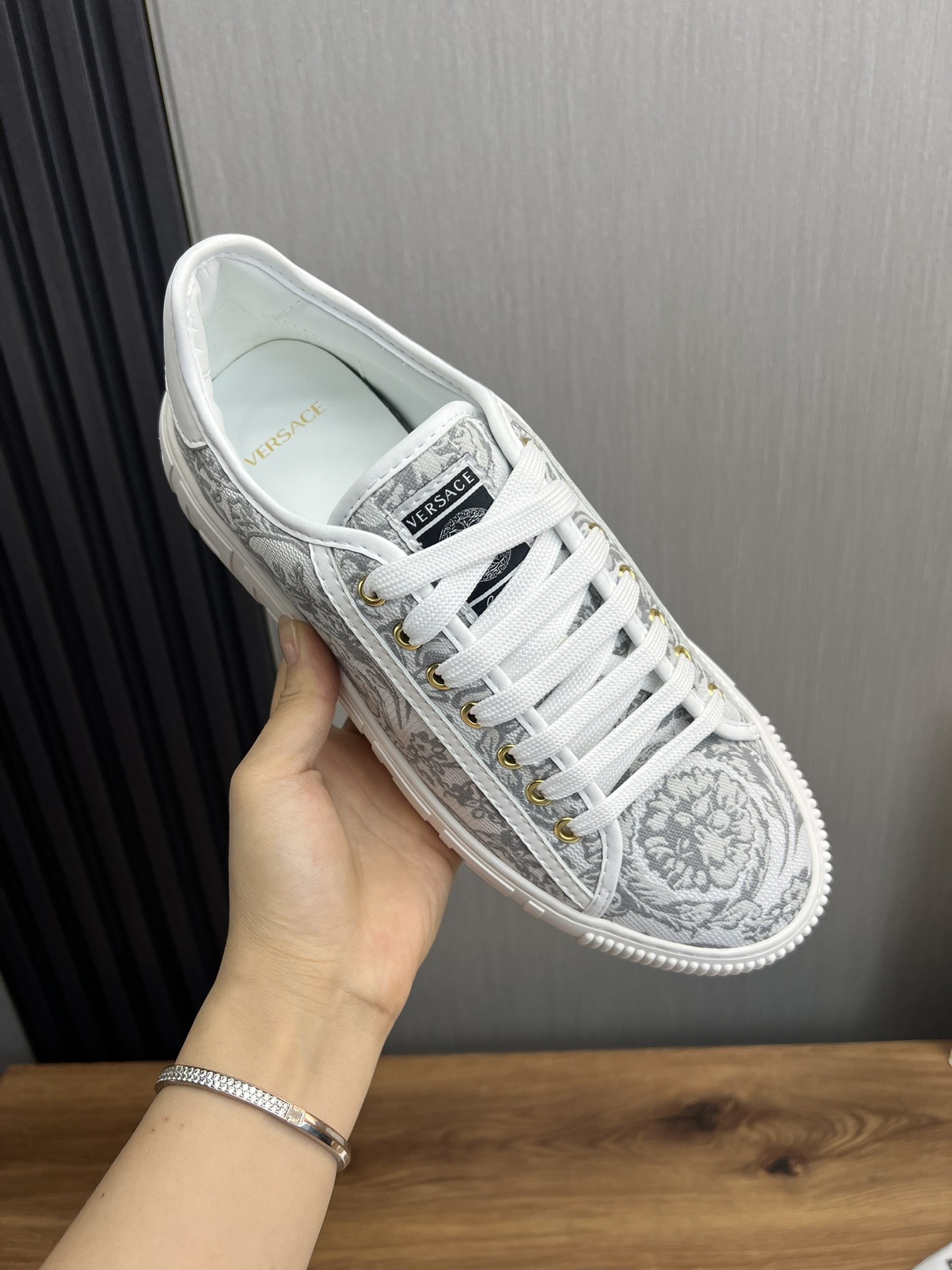 Versace Leather Low-Top Sneakers White/Grey