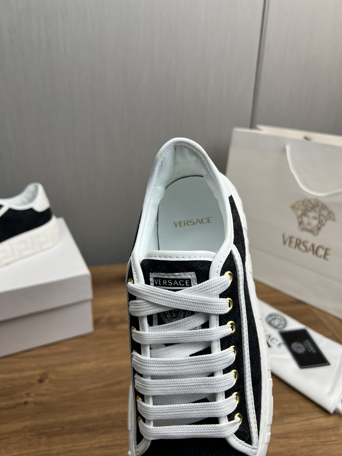 Versace Leather Low-Top Sneakers Black/White