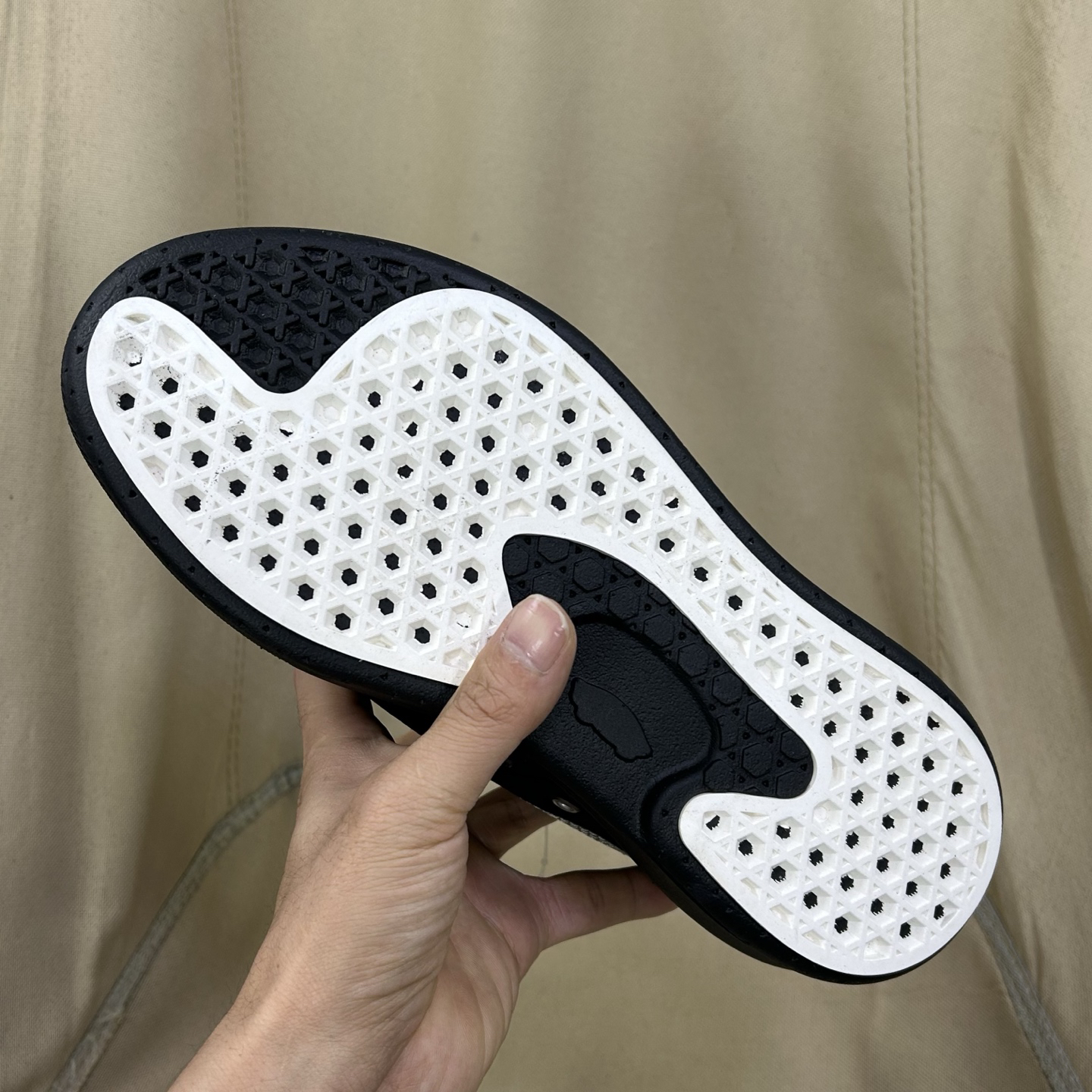 Vans Old Skool Overt ComfyCush Low-Top Skate Shoes Black