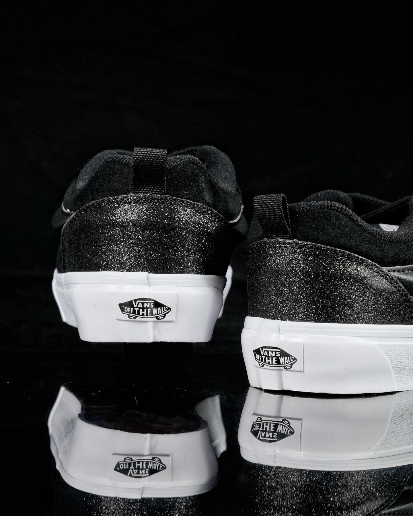 Vans Knu Skool Suede Skate Shoes Black