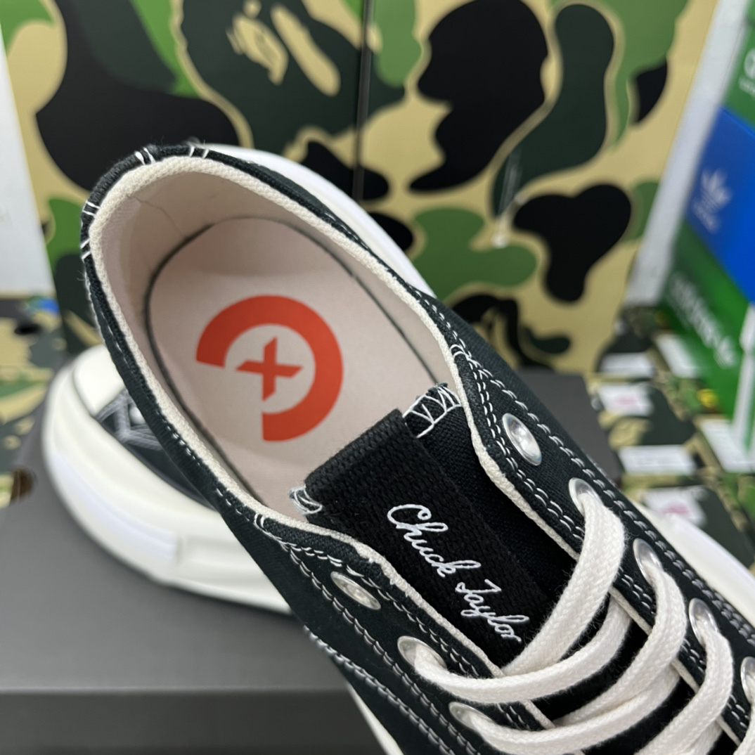 Converse Run Star Low Platform Sneakers Black/White