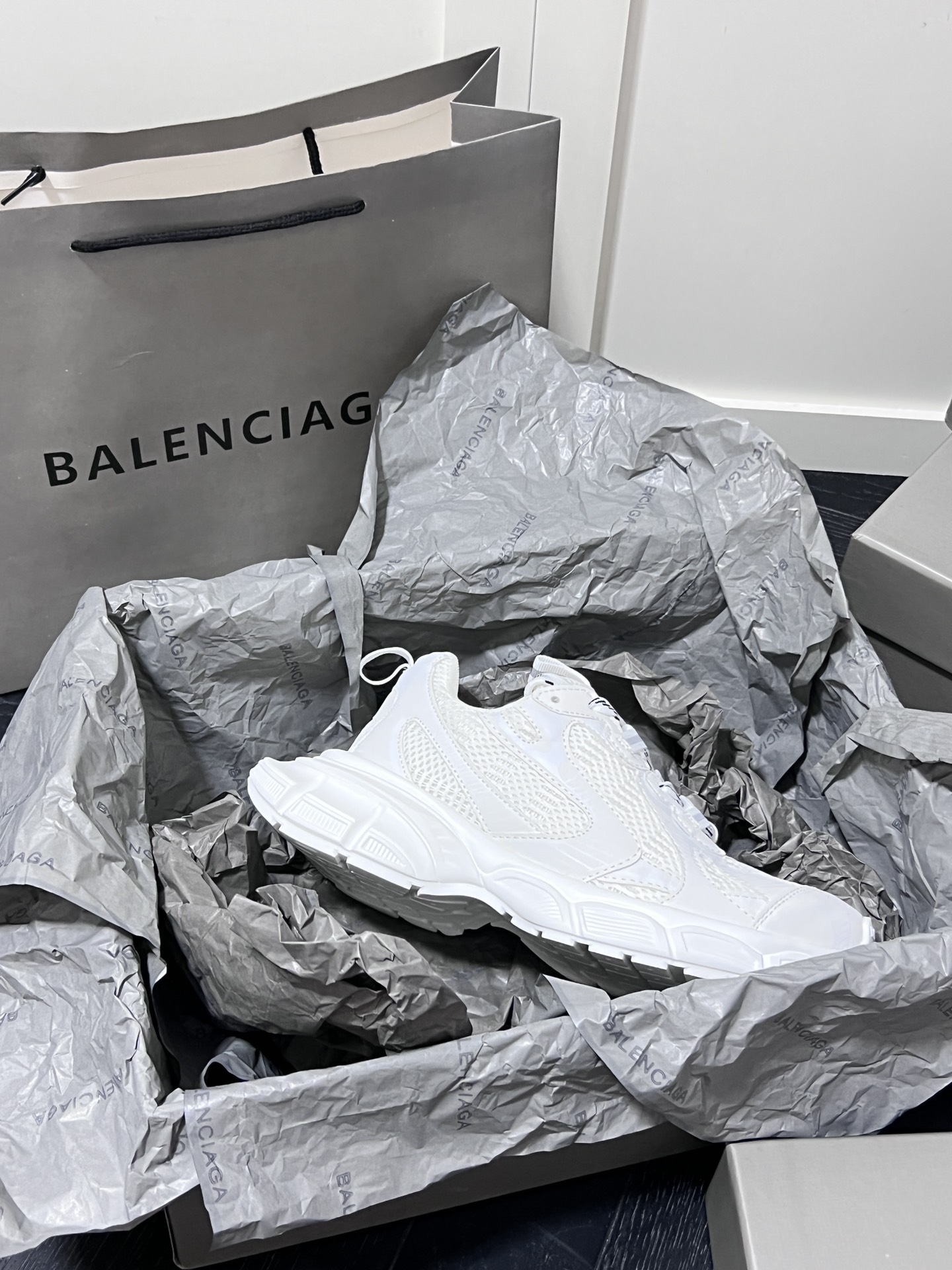 Balenciaga Chunky Sneakers White