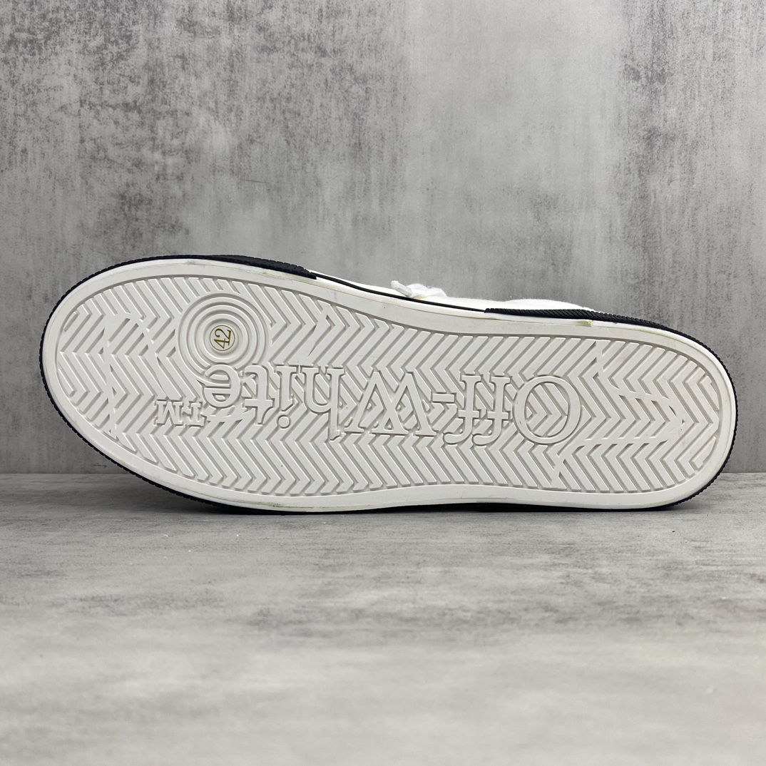 Off-White Low Vulcanized Canvas Sneakers White/Black