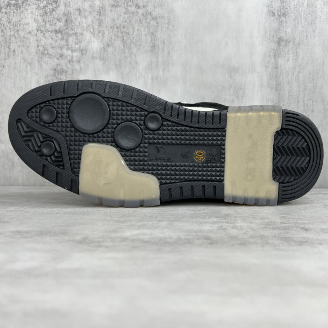 Off-White Low-Top Sneakers Black/Grey