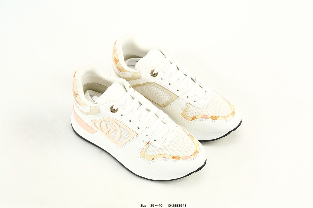 Louis Vuitton Run Away Sneakers White