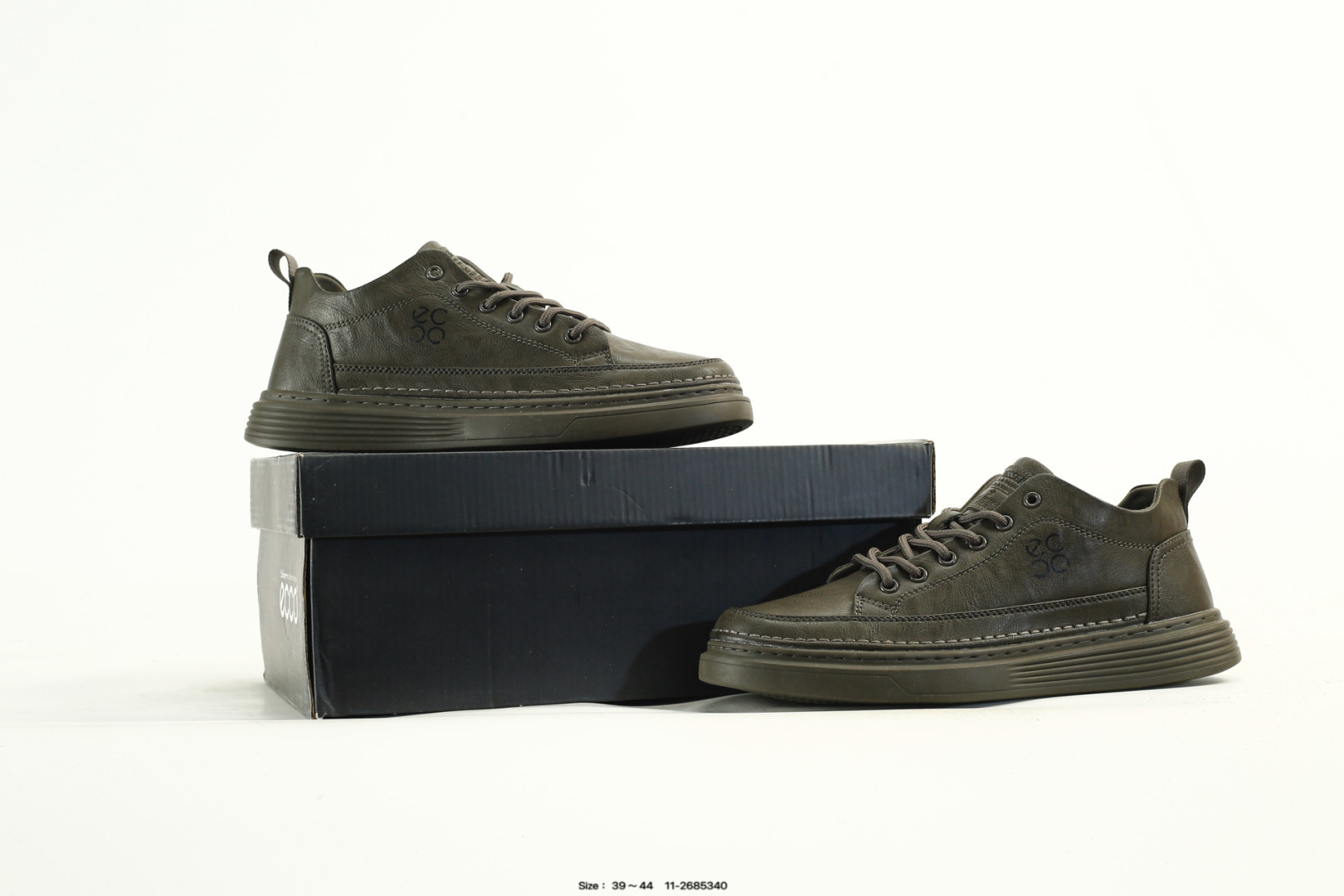 Ecco Thick-Sole Lift Sneakers Black