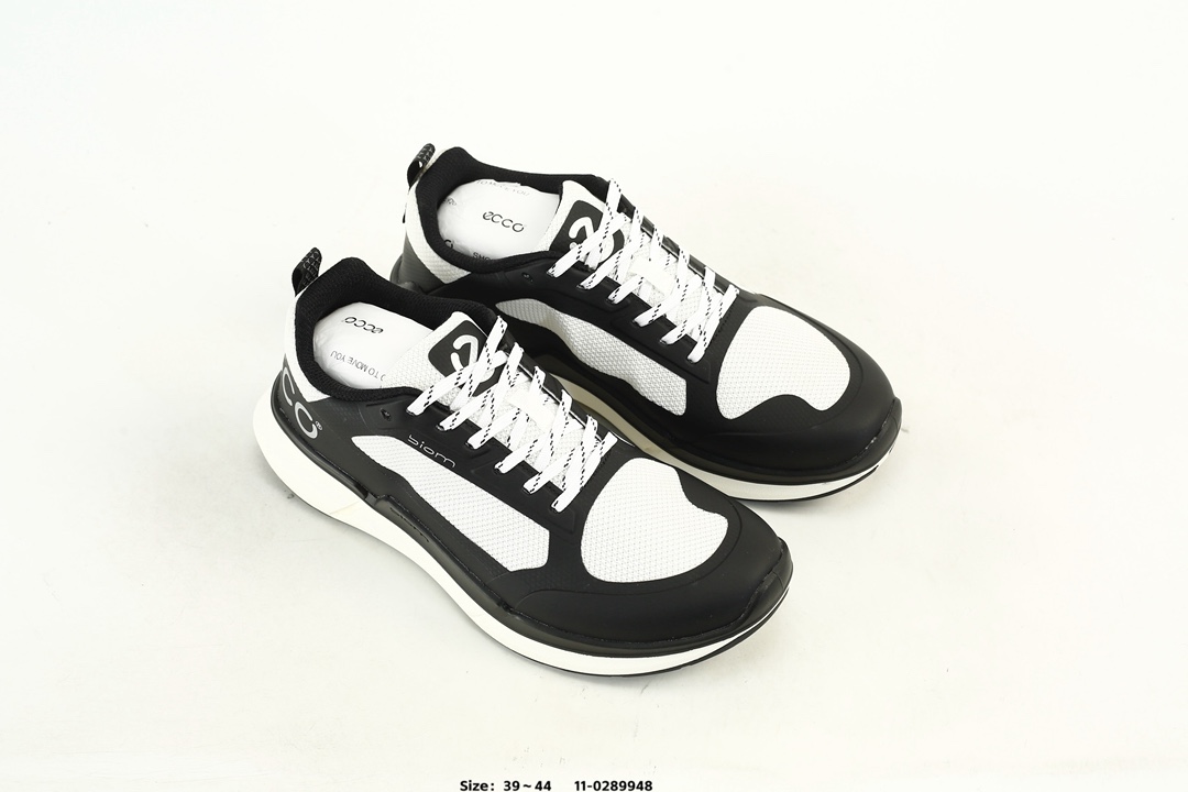 ECCO BIOM AEX Low Sneakers Black/White